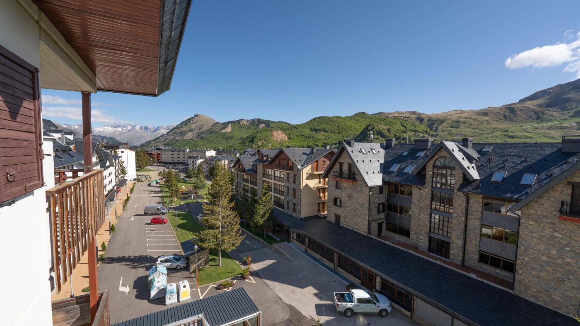 Apartamentos Formigal Buitenkant foto